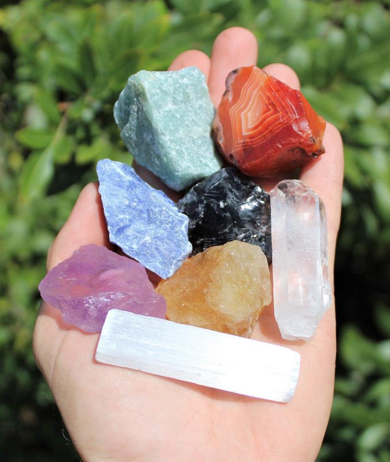 Aovila Healing Crystals Set for Beginners 20pcs Healing Chakra Stones Gift  - CRYSTAL SET